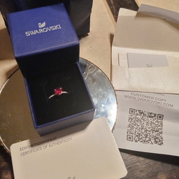 Swarovski Pink Heart Tag Ring - Picture 2 of 7